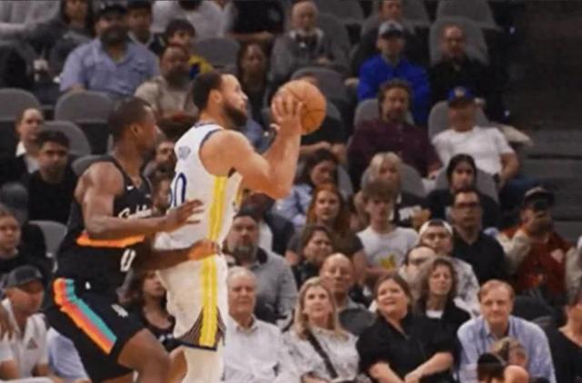 爱游戏APP-离谱！圣安东尼奥马刺围绕欧篮联队长鼓劲武汉三镇围绕法国杯手感冰凉，今晨萨克拉门托国王调整名单以备足总杯